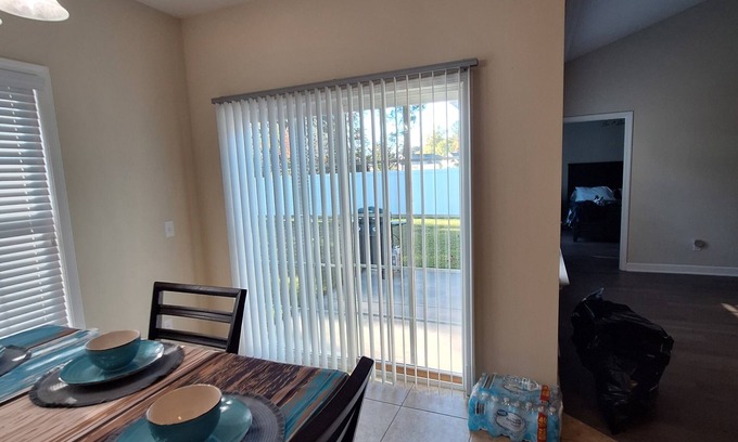 Socastee House | 3-bedroom house in pleasant Myrtle Beach with WiFi, AC