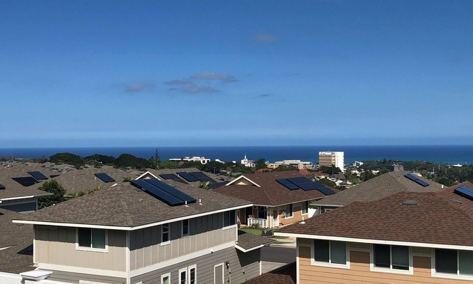 Wailuku Heights House | 3-bedroom house in welcoming Wailuku with WiFi
