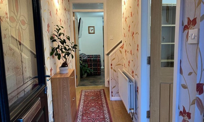 Belfast House | 3 Bedroom House near city centre