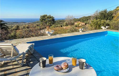 Karlovassi House | 3 Bedroom Lovely Home In Samos