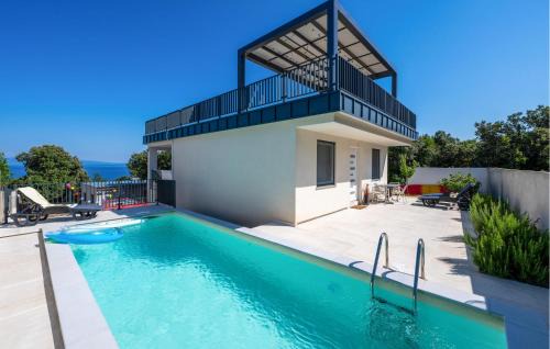 Peruski House | 3 Bedroom Nice Home In Peruski