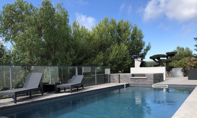 Ensues-la-Redonne Villa | 3 Bedroom Pool Villa