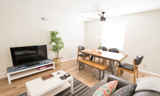 Cedar Hills House | 3 Bedroom Ranch Home Near Nike HQ