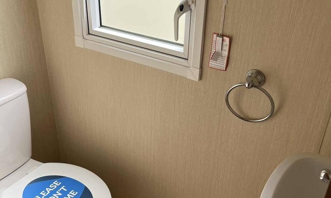 Withernsea House | 3 bedroom statistic caravan Withernsea Sands for Hire and sales