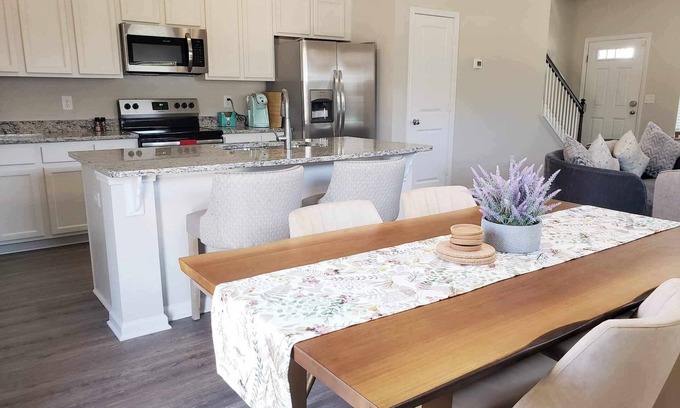 St. Andrews House | 3-bedroom townhome conveniently located