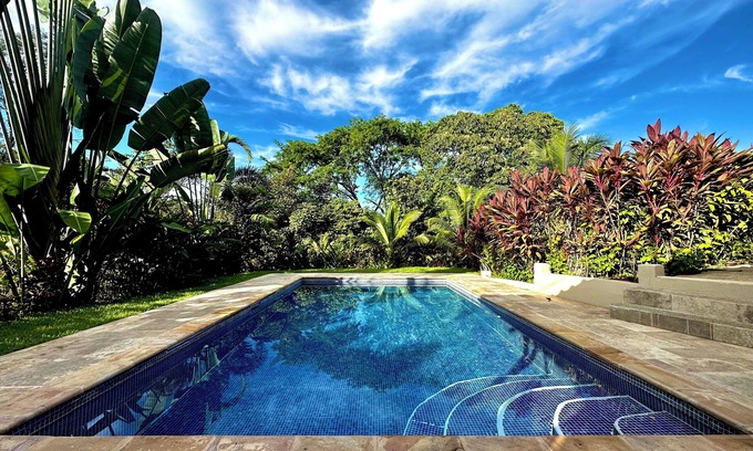 Ciudad Cortes Villa | 3 bedroom Tropical oasis with private pool