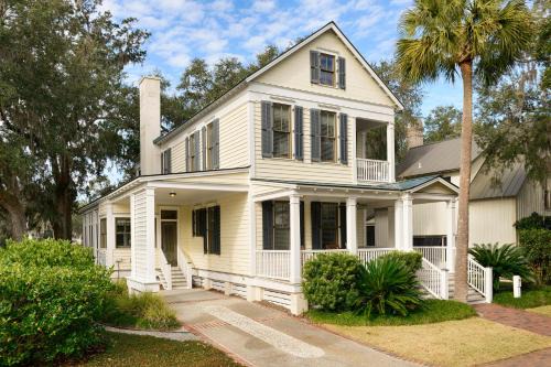 Palmetto Bluff House | 3 Bedroom Wilson Village Home 23