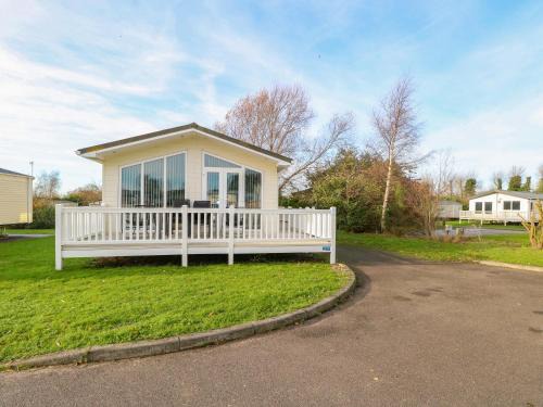 Hopton House | 3 Bure Close