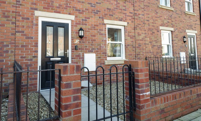 Silloth Cottage | 3 CENTRAL TERRACE, pet friendly, country holiday cottage in Silloth