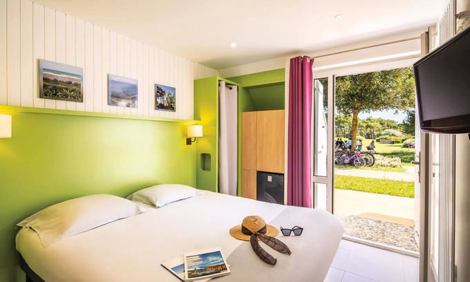Guidel Apartment | 3 Classic Duplex Rooms 3 Adults and 2 Children