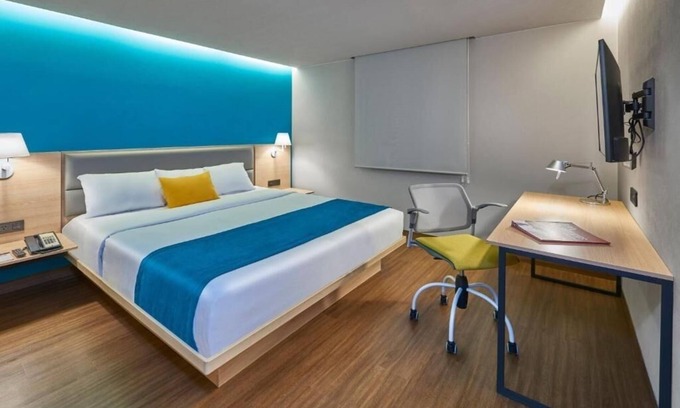 Benito Juarez Apartment | 3 Contemporary Rooms for Transit Travelers w/Kitchenette & Free Breakfast