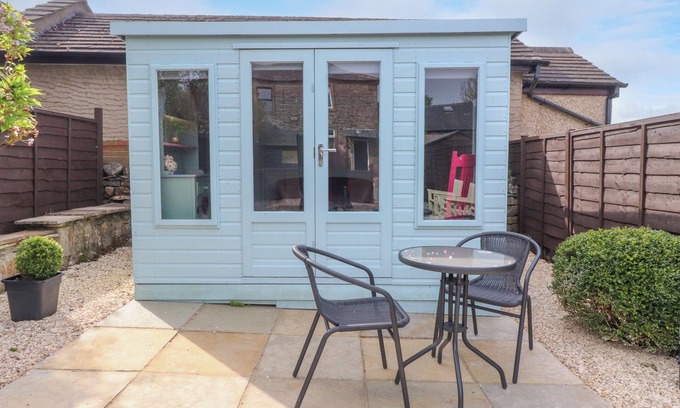 Clitheroe Cottage | 3 Cowper Place