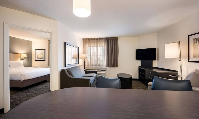Warren Apartment | 3 Family-friendly Units w/Fully-equipped Kitchens! A short drive to Detroit Zoo