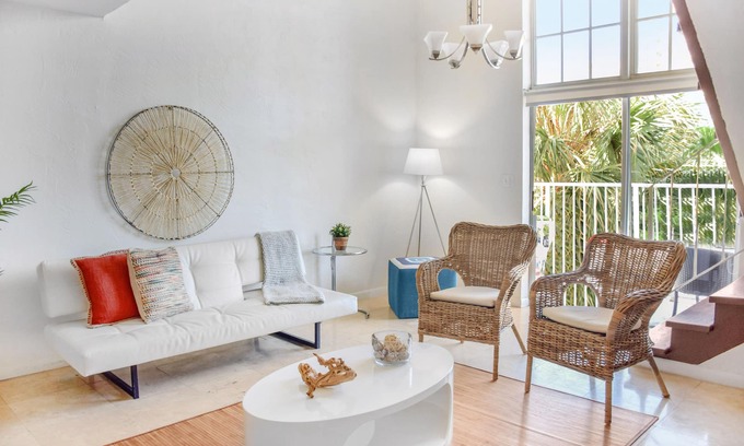 Key Biscayne Apartment | 3 guests Beautiful Loft One Bedroom Suite