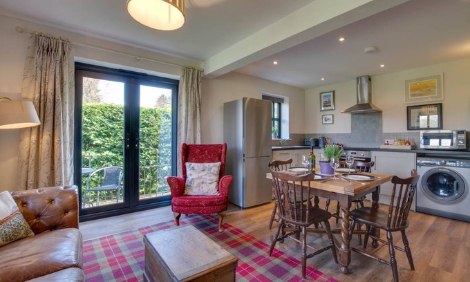 Stansted Cottage | 3 Hilltop Cottages