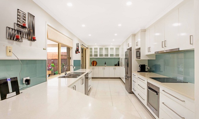 Mount Coolum House | 3 Kallatina Court, Mount Coolum