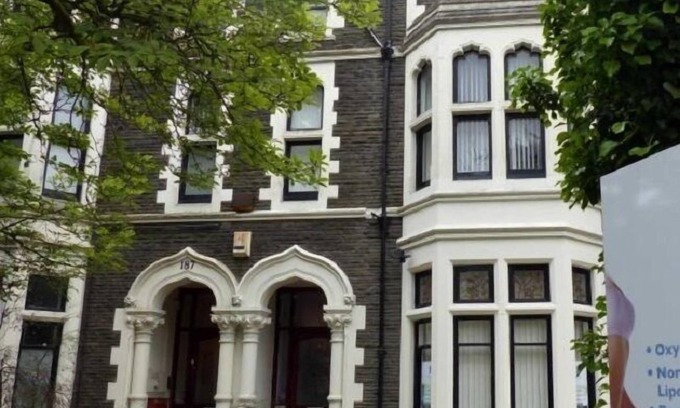 Pontcanna House | 3 Luxury En-suite Bedrooms