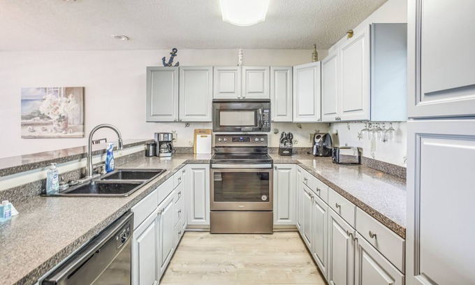 Vaught House | 3 Mi Dunes Golf & Beach Club: Myrtle Beach Home!