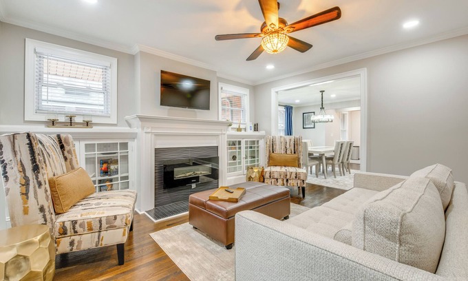 West End House | 3 Mi to Dtwn: Home w/Fenced Yard in Atlanta!