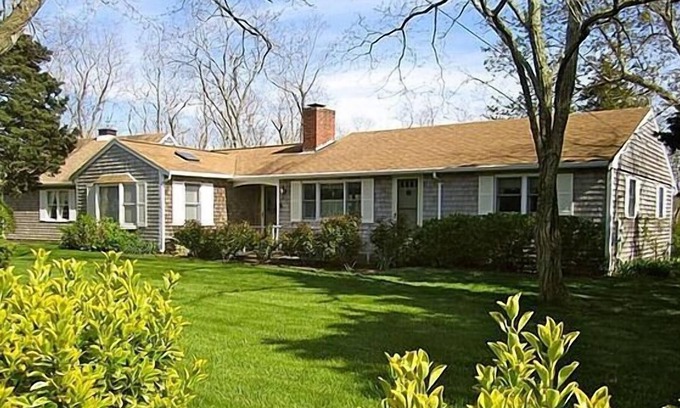 Campground Landing House | 3 Minute Walk to Campground Beach on Cape Cod Bay