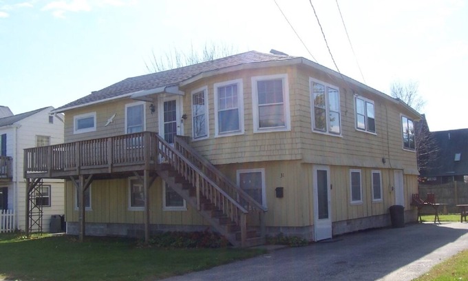Ocean Park Apartment | 3 Minute Walk to Ocean-1st Floor Unit