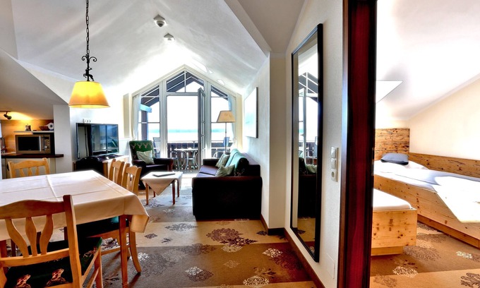 Hopfen am See Apartment | 3-room apartment Alpina Penthouse, 75 sqm, max. 4 persons