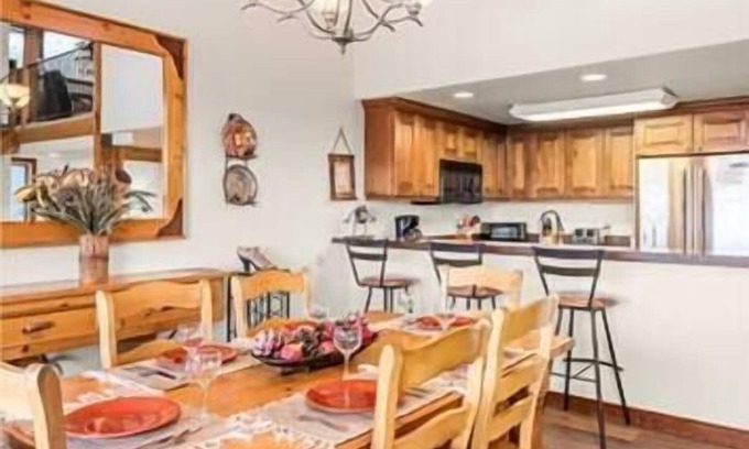 Snowmass Village Resort | 3 Snowmass Amazing Central Condo