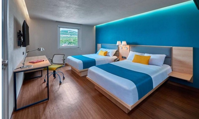 Puerto Morelos Apartment | 3 Spacious Modern Rooms Near Cancún Airport l Pool, Free Breakfast & Shuttle