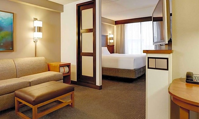Mount Laurel Hotel | 3-Star Hotel ∙ Hyatt Place Mt. Laurel