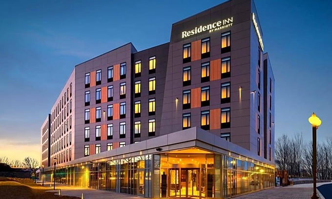 Harrison Lenox Hotel | 3-Star Hotel ∙ Residence Inn Boston Downtown/South End