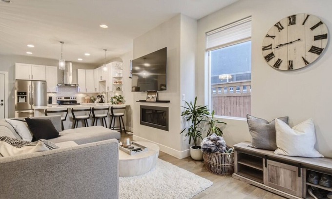West Colfax Condo | 3 Story Condo with a rooftop at Sloans Lake in Downtown Denver