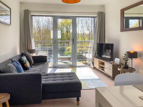 Charlestown Apartment | 3 Waterwheel Apartment