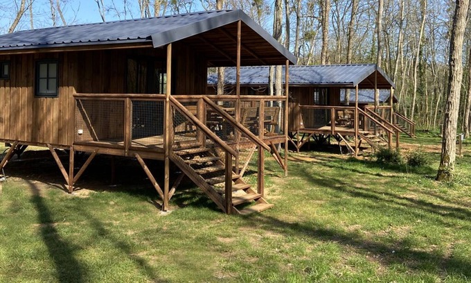 Sille-le-Philippe House | 3 wooden cabins in the heart of nature in the Chanteloup forest