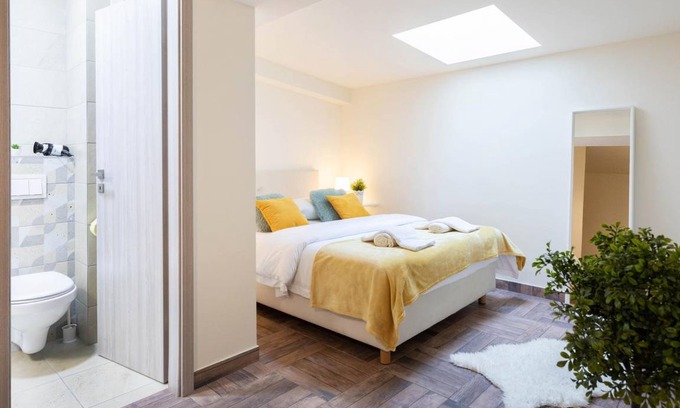 Zagreb Apartment | 30 m² Apartment ∙ 5 guests