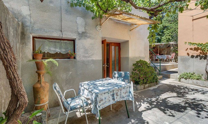 Veli Losinj Apartment | 30 m² Apartment ∙ 1 bedroom ∙ 2 guests