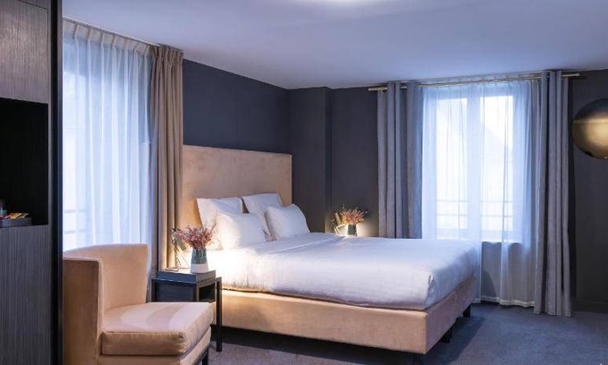 Montlivault Hotel | 30 m² Hotel ∙ 4 guests