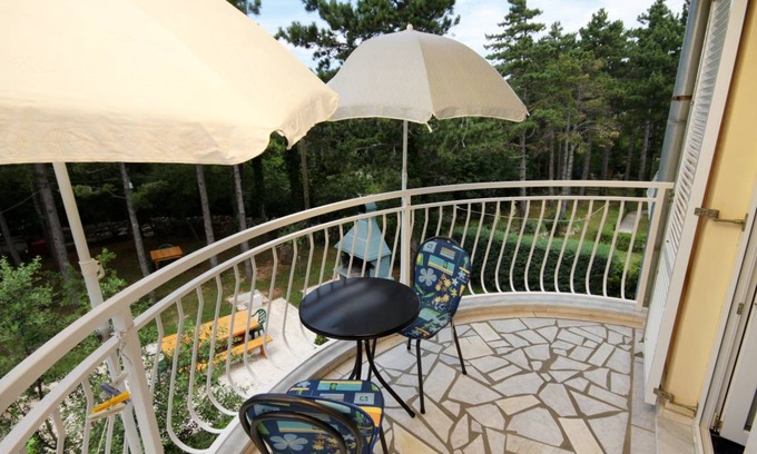 Jadranovo Apartment | 30 m² Studio flat ∙ 1 bedroom ∙ 2 guests