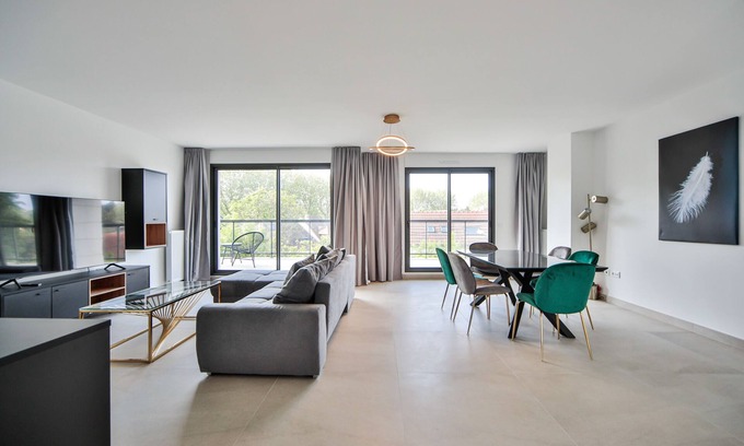 La Varenne Saint-Hilaire Apartment | 301 69 Blue Nights Appartement Appartement de Luxe