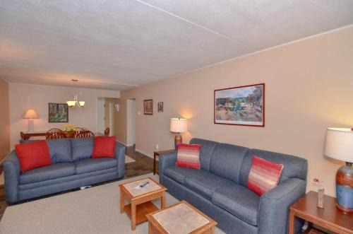 Thayerville House | 309B One Bedroom One Bath