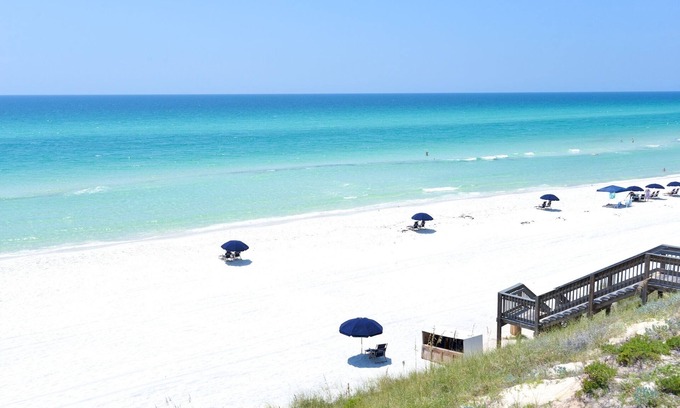 White's Gulfview House | 30A Beach Bungalow in Inlet: Steps from Sea, Pool with Golf Cart & Cruiser Bikes