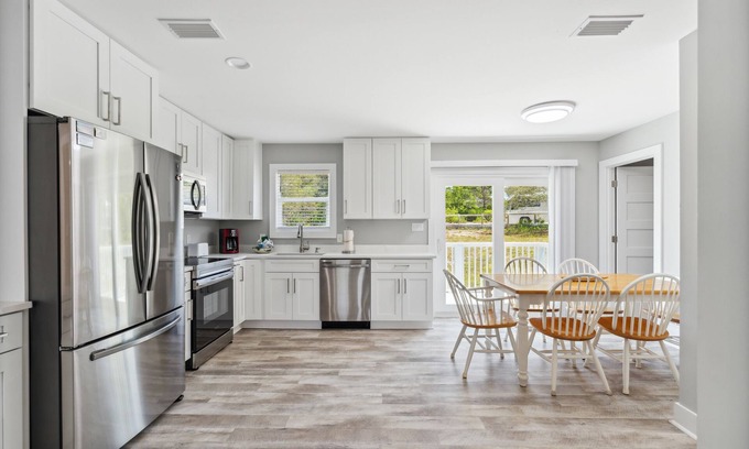 Santa Rosa Beach House | 30A Beach House - Vitamin Sea by PHG
