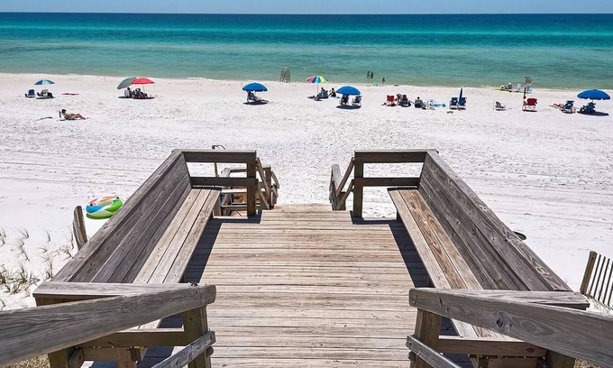Seagrove Beach Condo | 30A Emerald Hill by Panhandle Getaways
