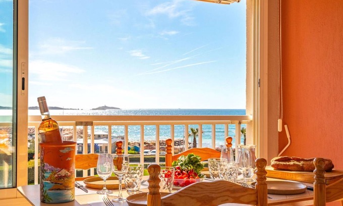 Six-Fours-les-Plages Apartment | 31 m² Apartment ∙ 1 bedroom ∙ 4 guests
