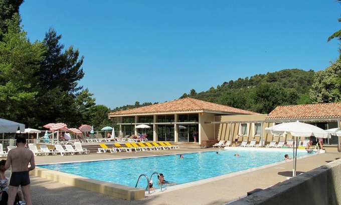 Greoux-les-Bains House | 31 m² House ∙ 2 bedrooms ∙ 4 guests