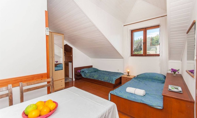 Cavtat Apartment | 32 m² Apartment ∙ 1 bedroom ∙ 4 guests