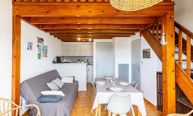 Saint-Palais-sur-Mer Apartment | 32 m² Apartment ∙ 1 bedroom ∙ 4 guests