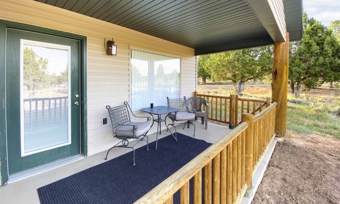 Mammoth Creek House | 33 m² House ∙ 1 bedroom ∙ 4 guests
