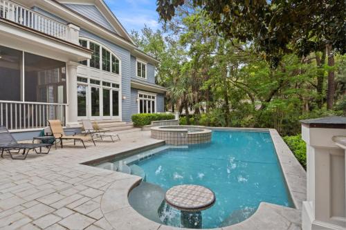 West Beach House | 340 Low Oak Woods Road by Akers Ellis Rentals
