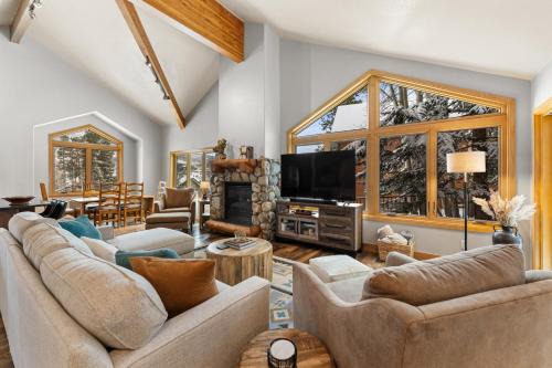 Three Peaks House | 341 Black Hawk Circle by Summit County Mountain Retreats