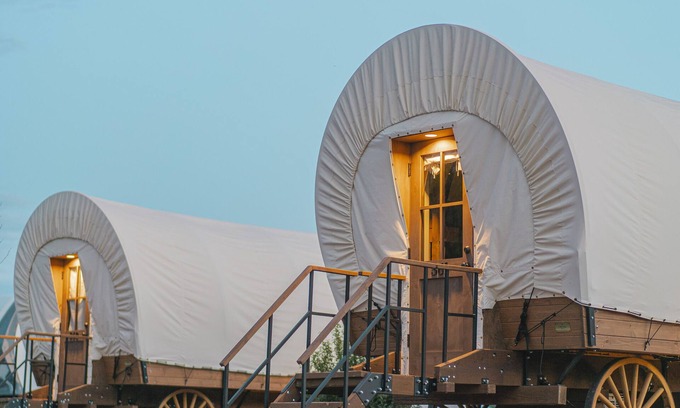 Camp Verde RV Rental | 341 Conestoga Wagon - Riverfront Resort